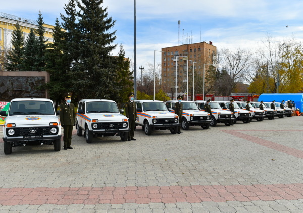 10 новых автомашин пополнили службу спасения СКО