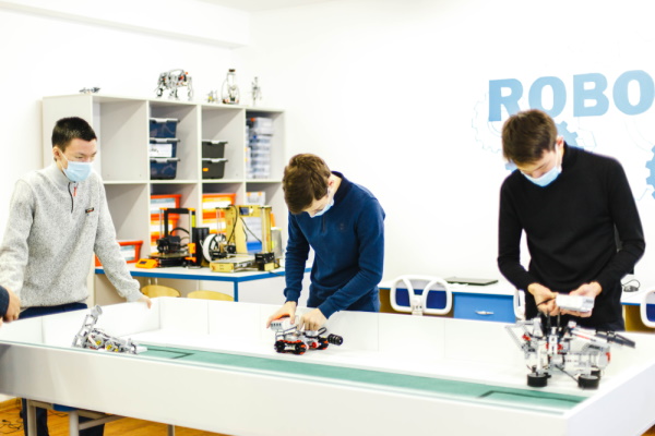 Подготовка конкурентоспособных специалистов в области IT-технологий в Высшем колледже имени Магжана Жумабаева