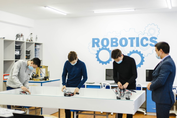 Подготовка конкурентоспособных специалистов в области IT-технологий в Высшем колледже имени Магжана Жумабаева